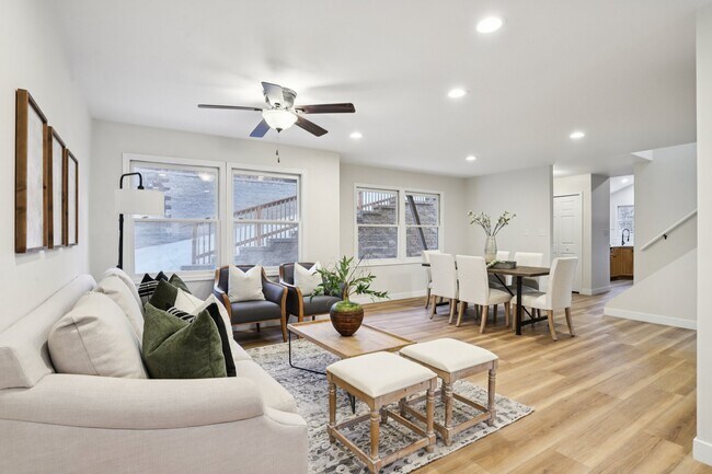 Foto del edificio - 1357 Lake Sherwood Dr