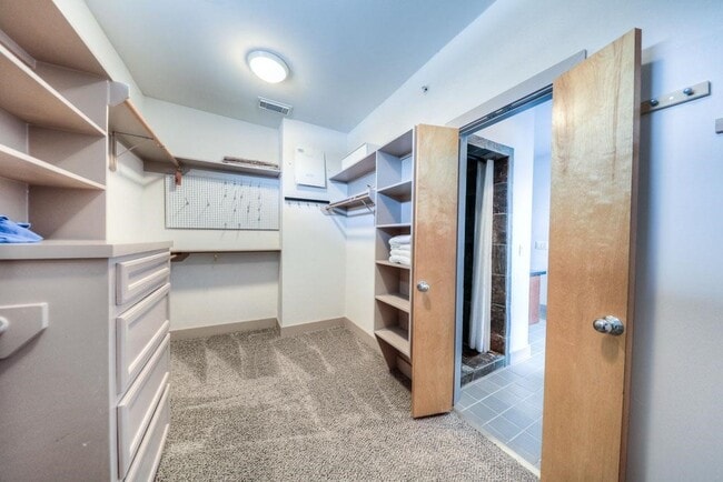 Building Photo - 2310 Union St