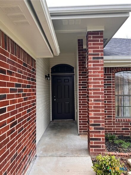 Foto del edificio - 4205 Bluestem Ln