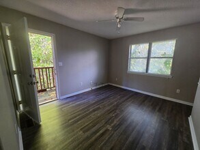 Building Photo - 426 Sioux Trail