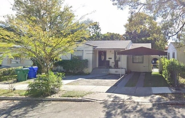 Foto del edificio - 1026 NW 50th St