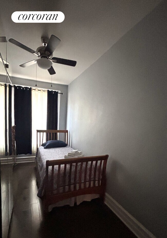 Foto del edificio - 409 Hawthorne St