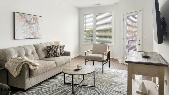 Building Photo - 2110 Birkhall St