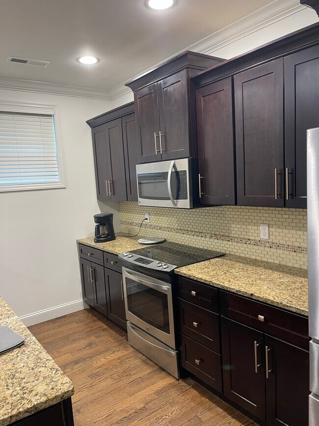 Foto del edificio - 8574 Daju Ct