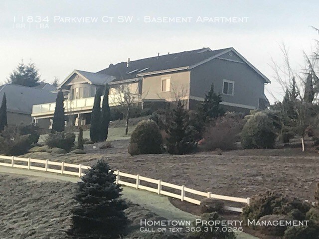 Building Photo - 11834 Parkview Ct SW