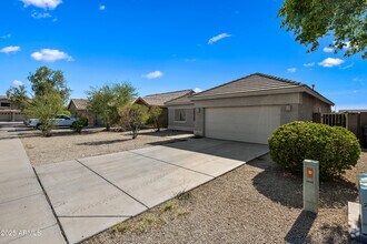 Building Photo - 1704 S 79th Glen