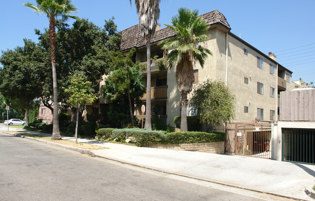 Building Photo - SILAS CREST