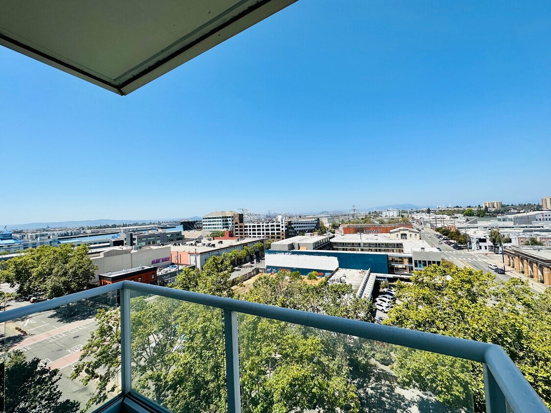 222 Broadway Unit 801, Oakland, CA 94607 Condo for Rent in Oakland