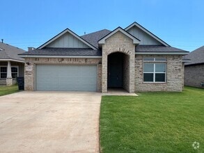 Building Photo - 1703 Quincy Ave