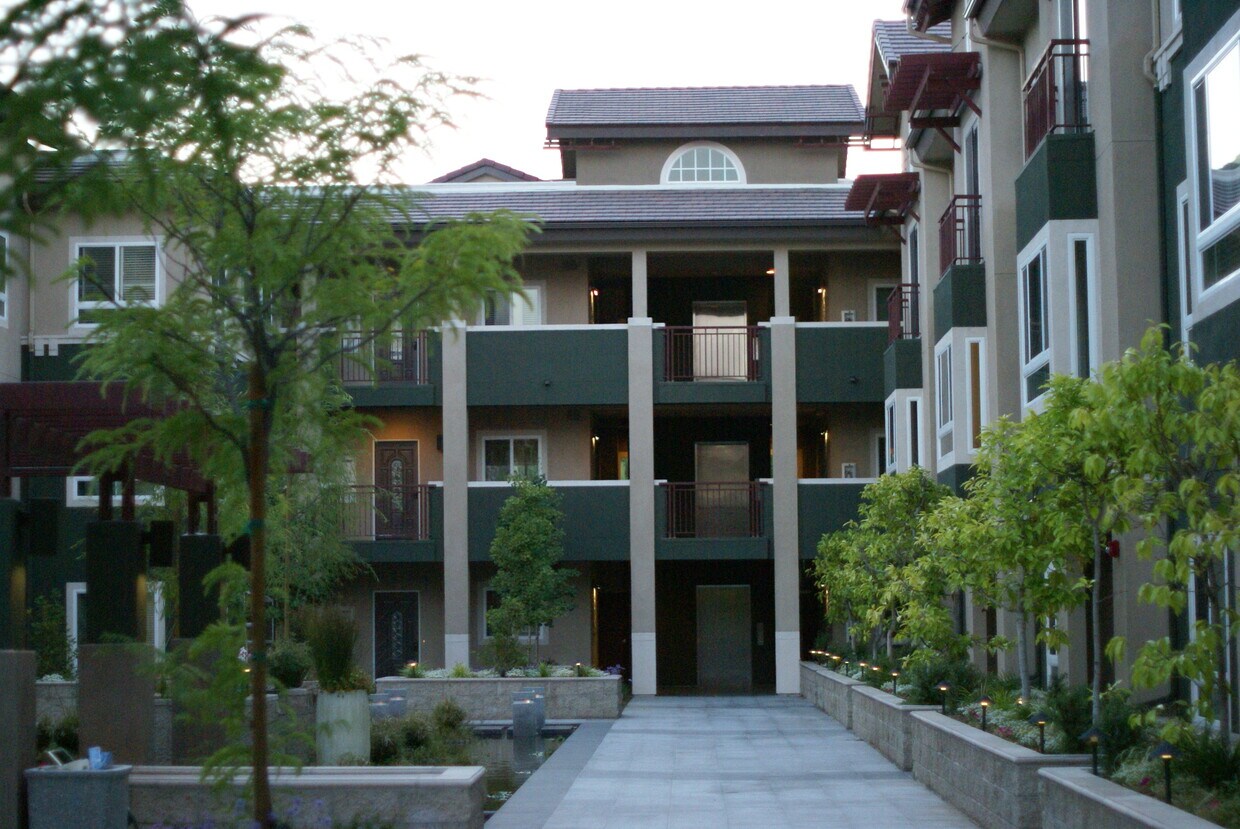 228 S Olive Ave Unit B302, Alhambra, CA 91801 Condo for Rent in