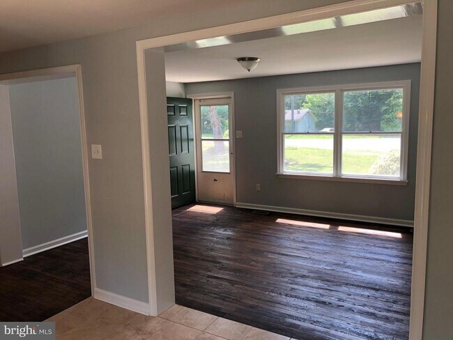 Foto del edificio - 204 Northview Dr