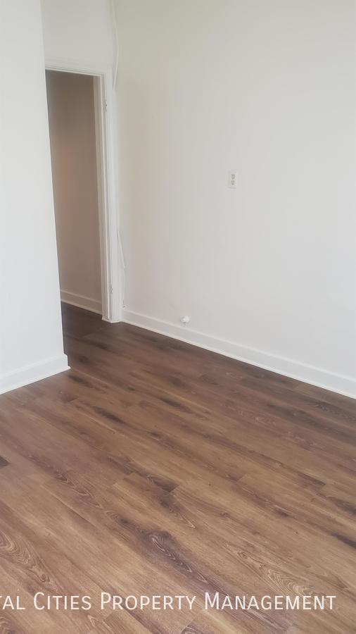 Foto del edificio - 5920 E Naples Plaza