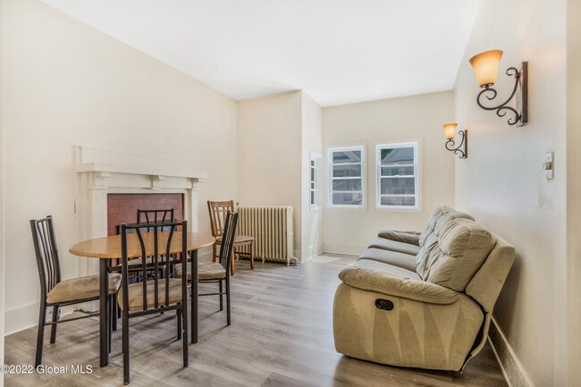 Building Photo - 2209 15th St