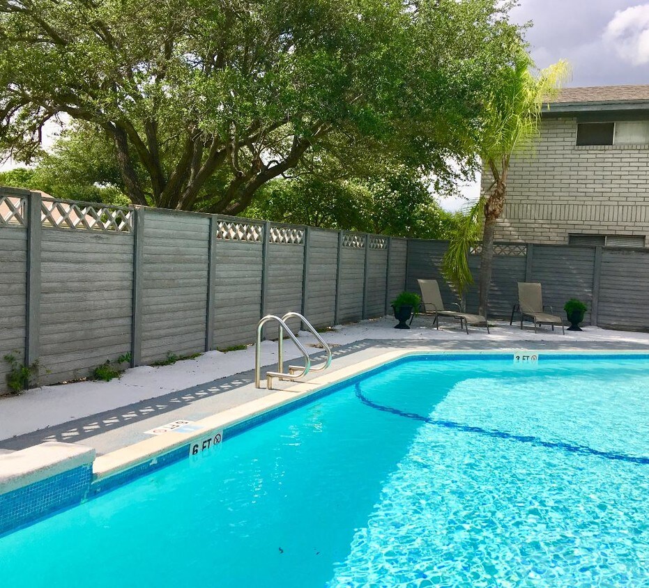 Foto principal - 6220 N 11th St