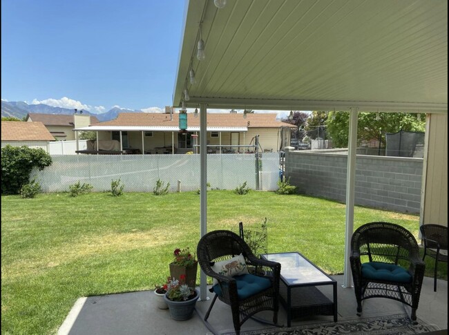 Building Photo - 2139 W 12015 S