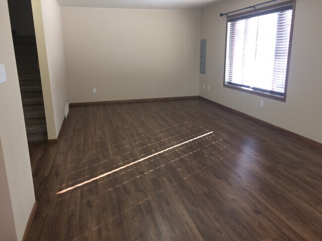 Building Photo - 3509 Veralta Dr