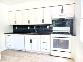 Building Photo - 4108 40th St Building Photo - 4108 40th St