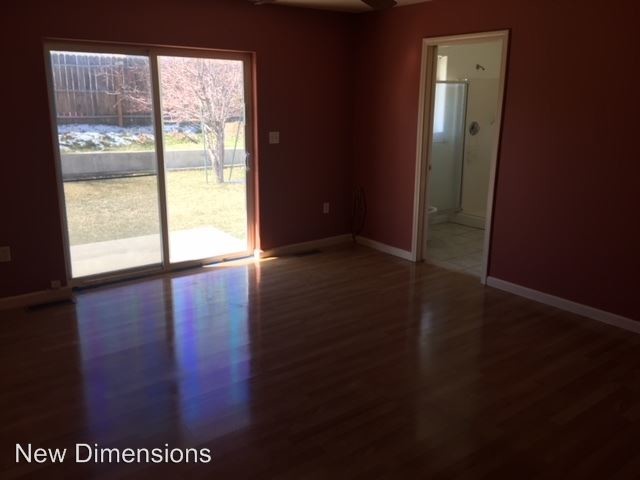 Foto del edificio - 4 br, 2 bath House - 10100 N. Virginia St.
