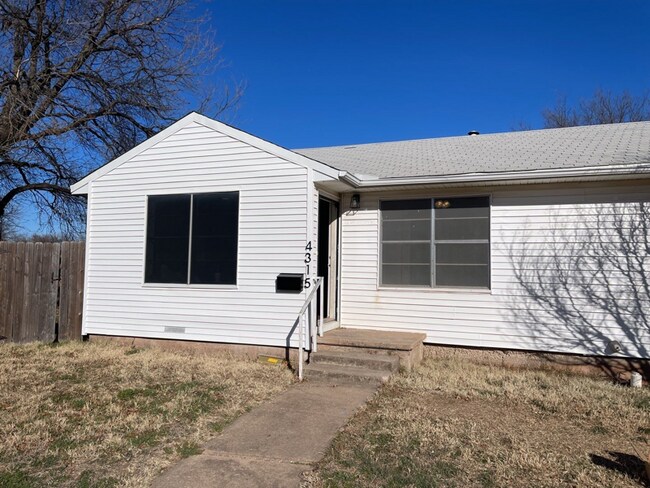 Building Photo - 4315 Rhea Rd