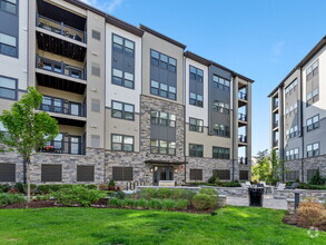 Building Photo - 12865 Mosaic Pk Wy