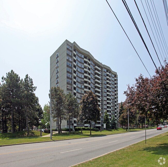 Foto principal - 100 Sprucewood Ct