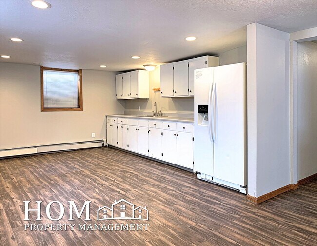 Foto del edificio - 306 James Ave