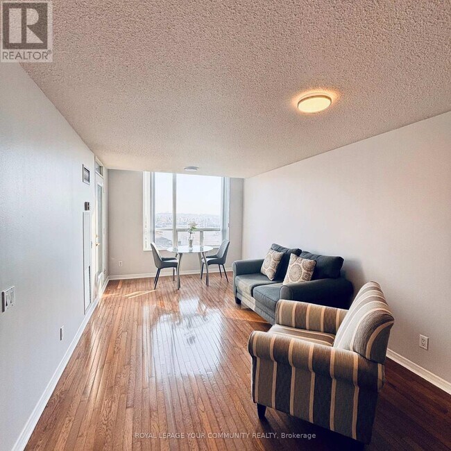 Photo du bâtiment - 9 Northern Heights Dr