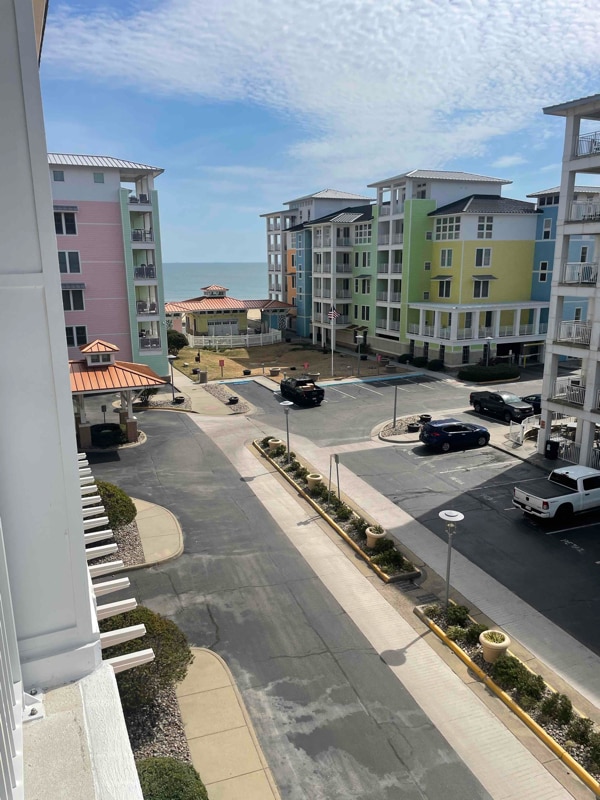 Building Photo - 3700 Sandpiper Rd