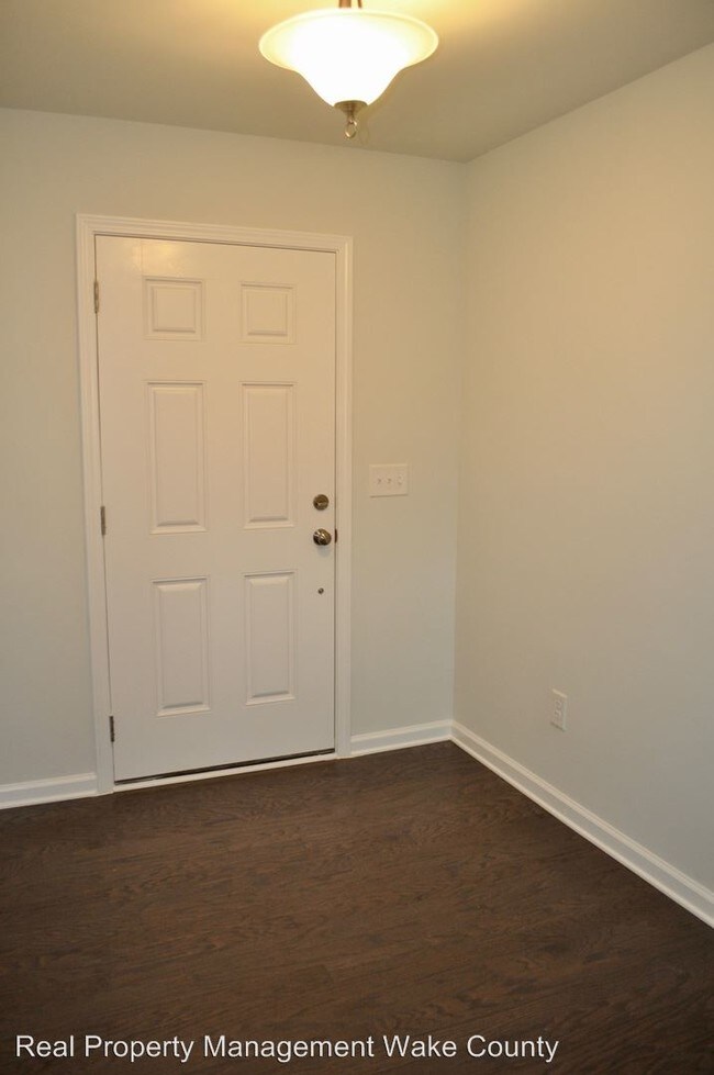 Building Photo - 2 br, 2.5 bath House - 1425 Salem Creek Drive