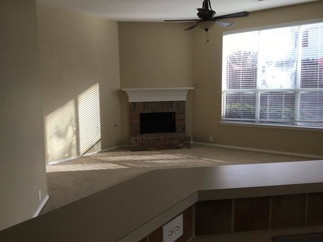 Building Photo - 1040 Broken Spoke Dr