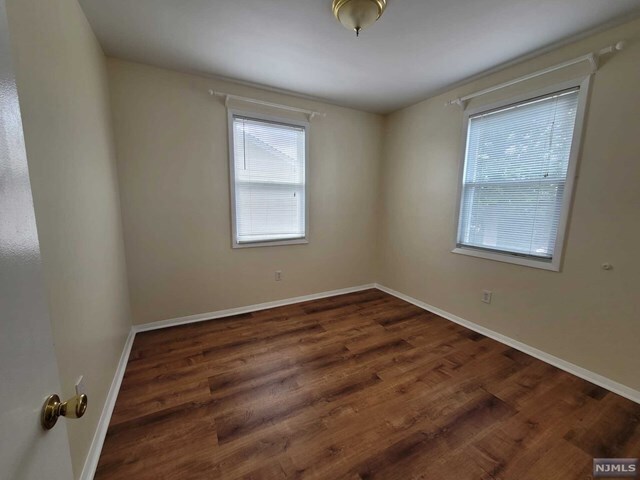 Building Photo - 1653 Maple St
