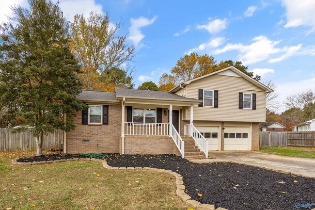 Building Photo - 235 Usher Rd