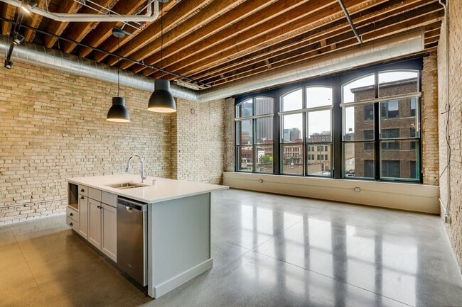 Interior Photo - Smyth Lofts | Luxury Lofts in the North Loop