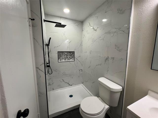 Foto del edificio - 8020 Laura St