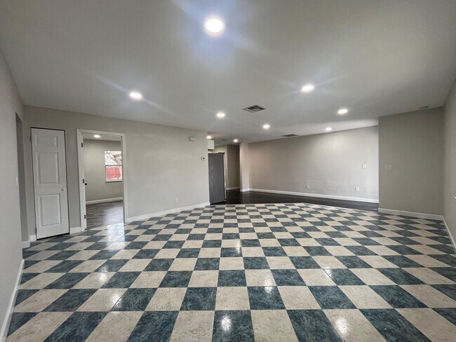 Foto del edificio - 838 SE Proctor Ln