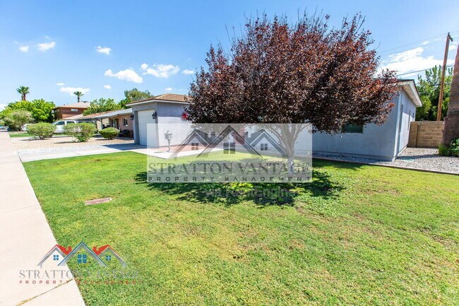 Photo - 2249 E Sells Dr House