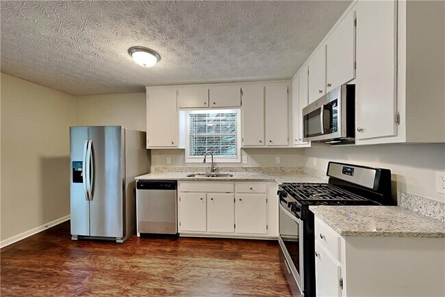 Foto del edificio - 3784 Cherokee Overlook Dr