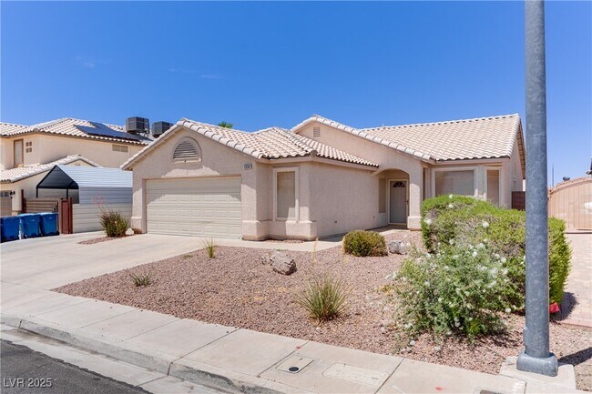 Foto del edificio - 1334 Milldale Ct