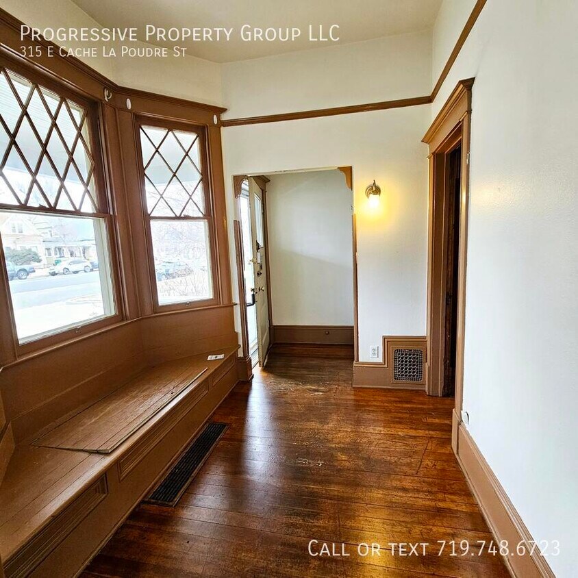 Primary Photo - 315 E Cache La Poudre St