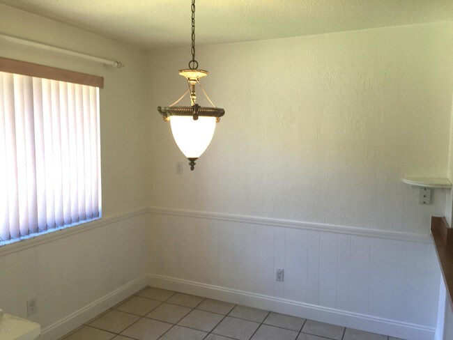 Building Photo - 3 bedroom in Ormond Beach FL 32174