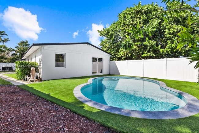 Photo - 416 NE 29th Street, Wilton Manors, FL 33334 - 2046 House
