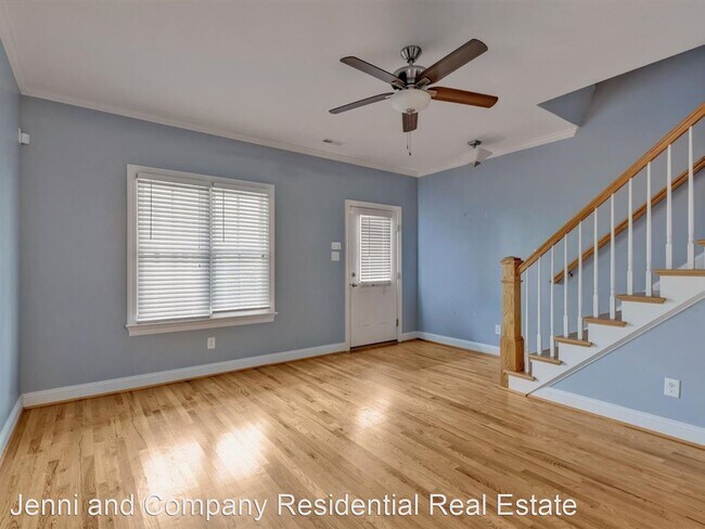 Building Photo - 3 br, 2.5 bath House - 1723 Bainbridge Street