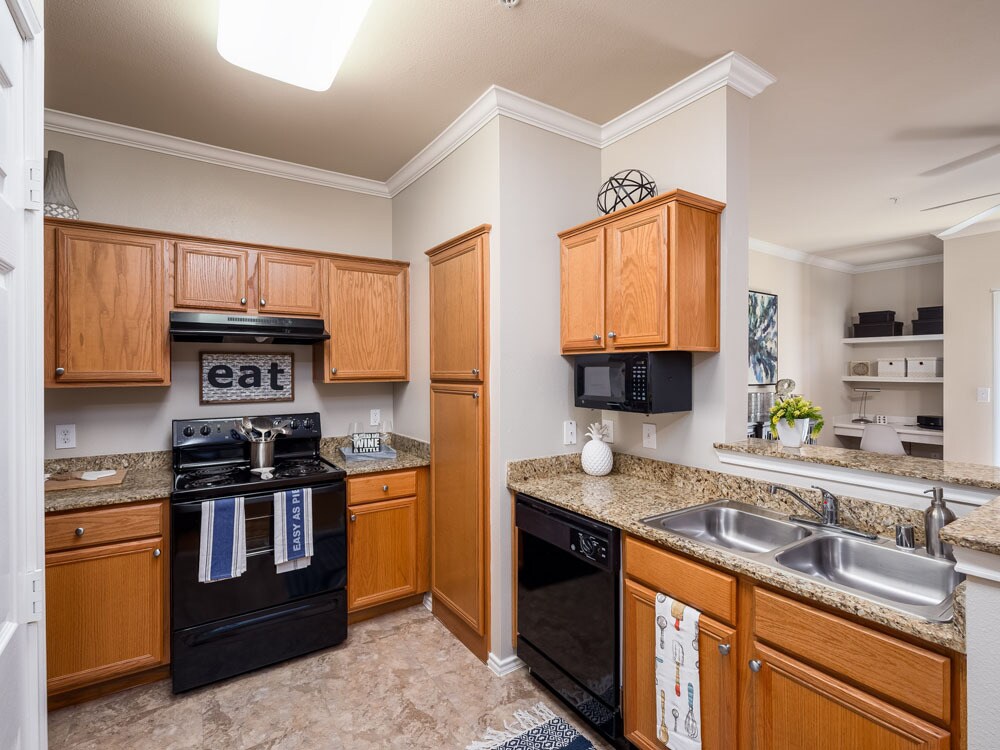 Vail Quarters Apartments Dallas, TX