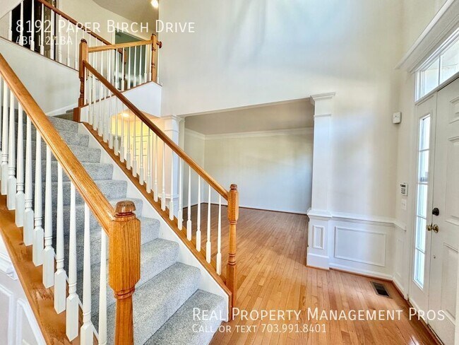 Building Photo - 4 BED 2.5 BATH HOME SOUGHT-AFTER LAUREL HI...