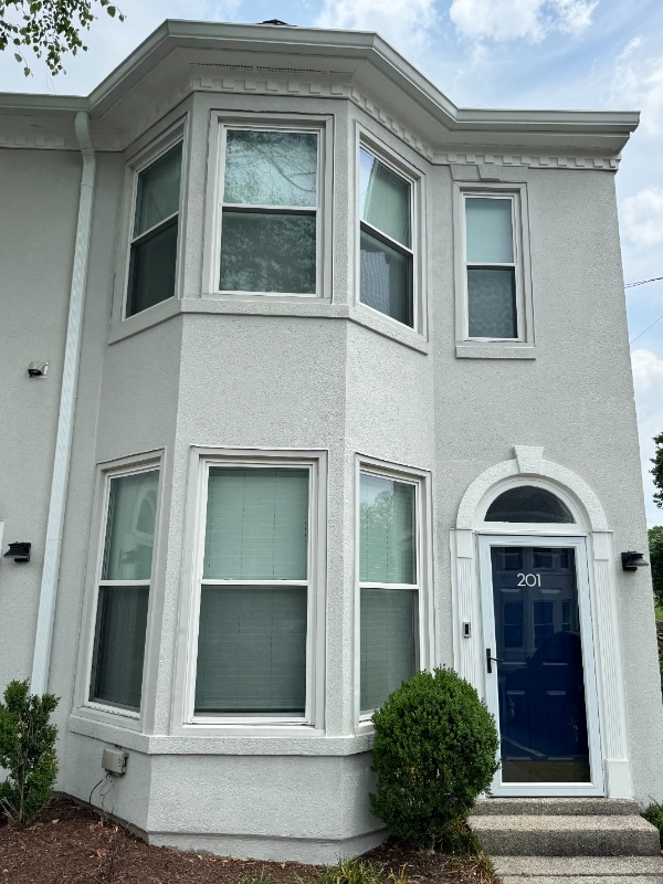 Primary Photo - 201 Fairmont Ct