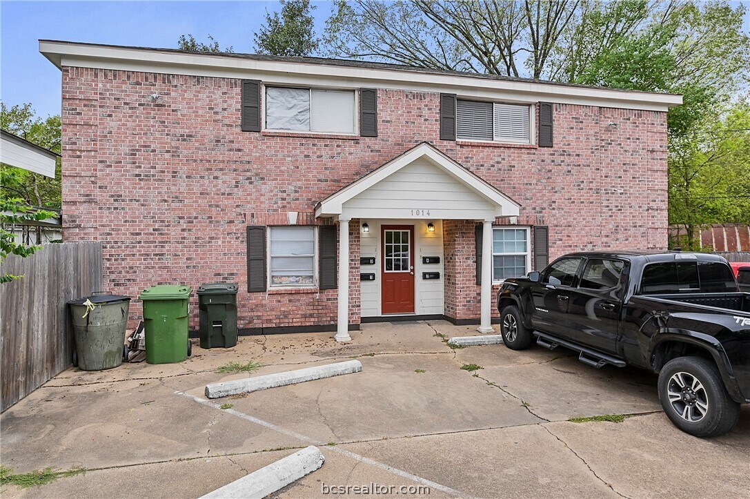 1014 E 23rd St Unit 3, Bryan, TX 77803 Apartments in Bryan, TX