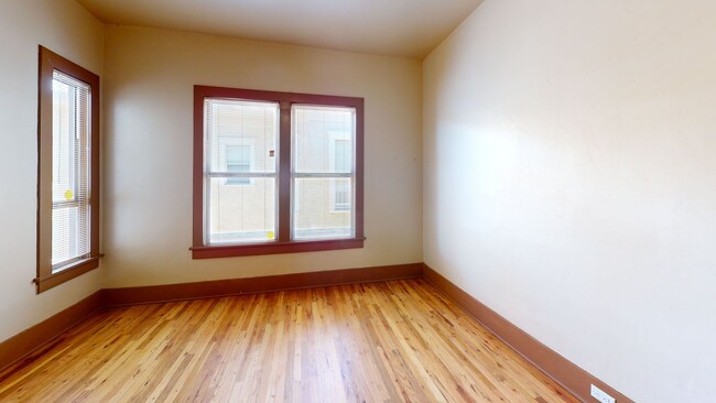 Building Photo - 801 W Pine St