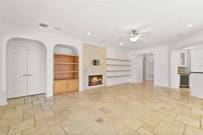 Building Photo - 12119 Sonora Canyon Ln