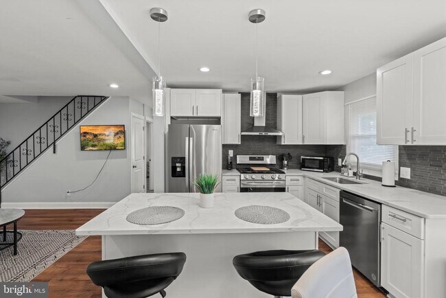 Foto del edificio - 124 Pennypacker Dr