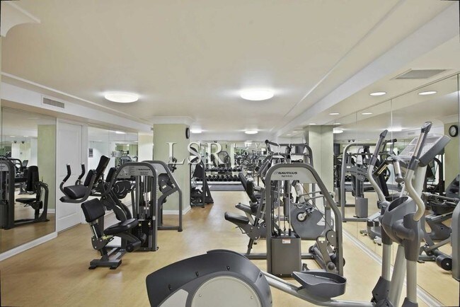 Foto del edificio - 60 E 60th St